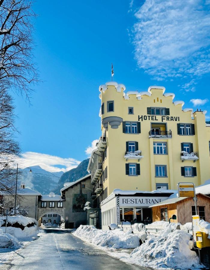 Hotel Fravi Андеер Екстериор снимка