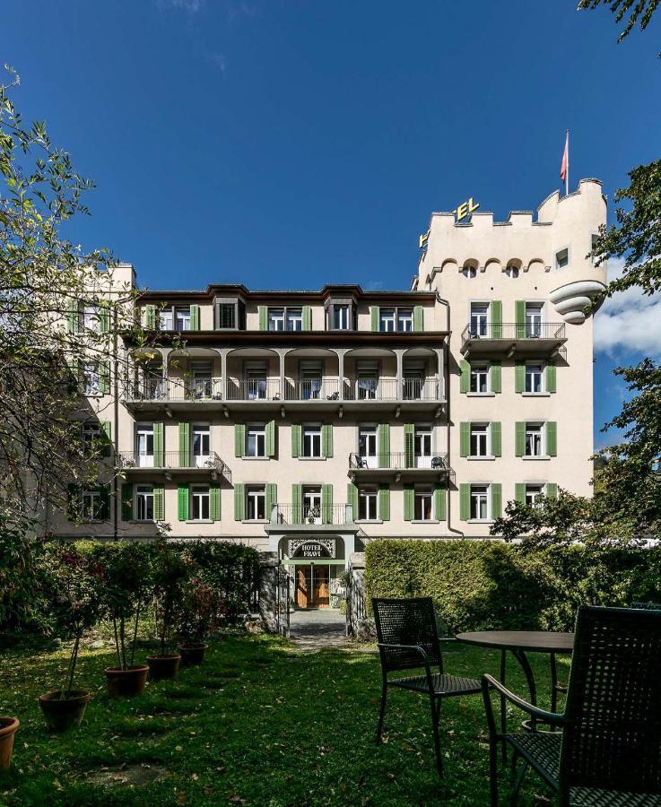 Hotel Fravi Андеер Екстериор снимка